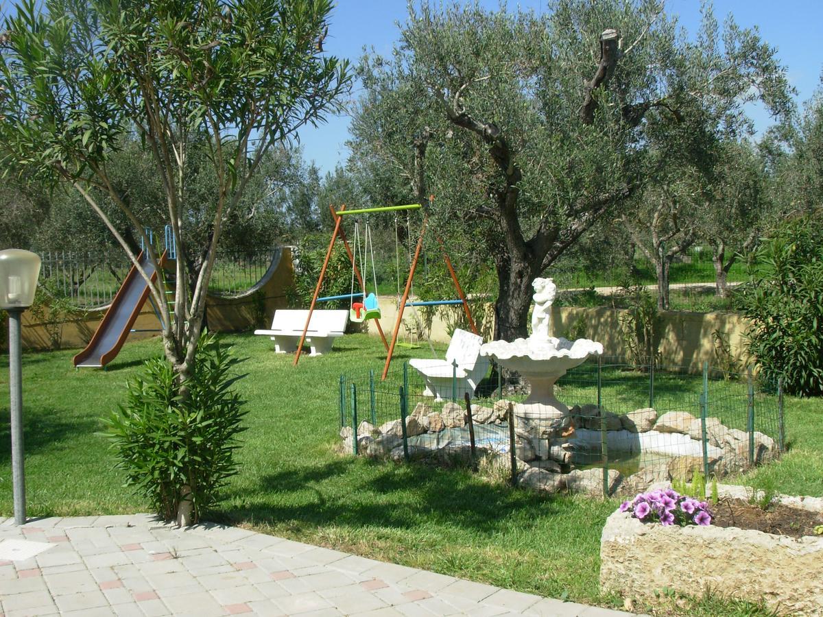 B&B Villaggio Regina Matino Εξωτερικό φωτογραφία